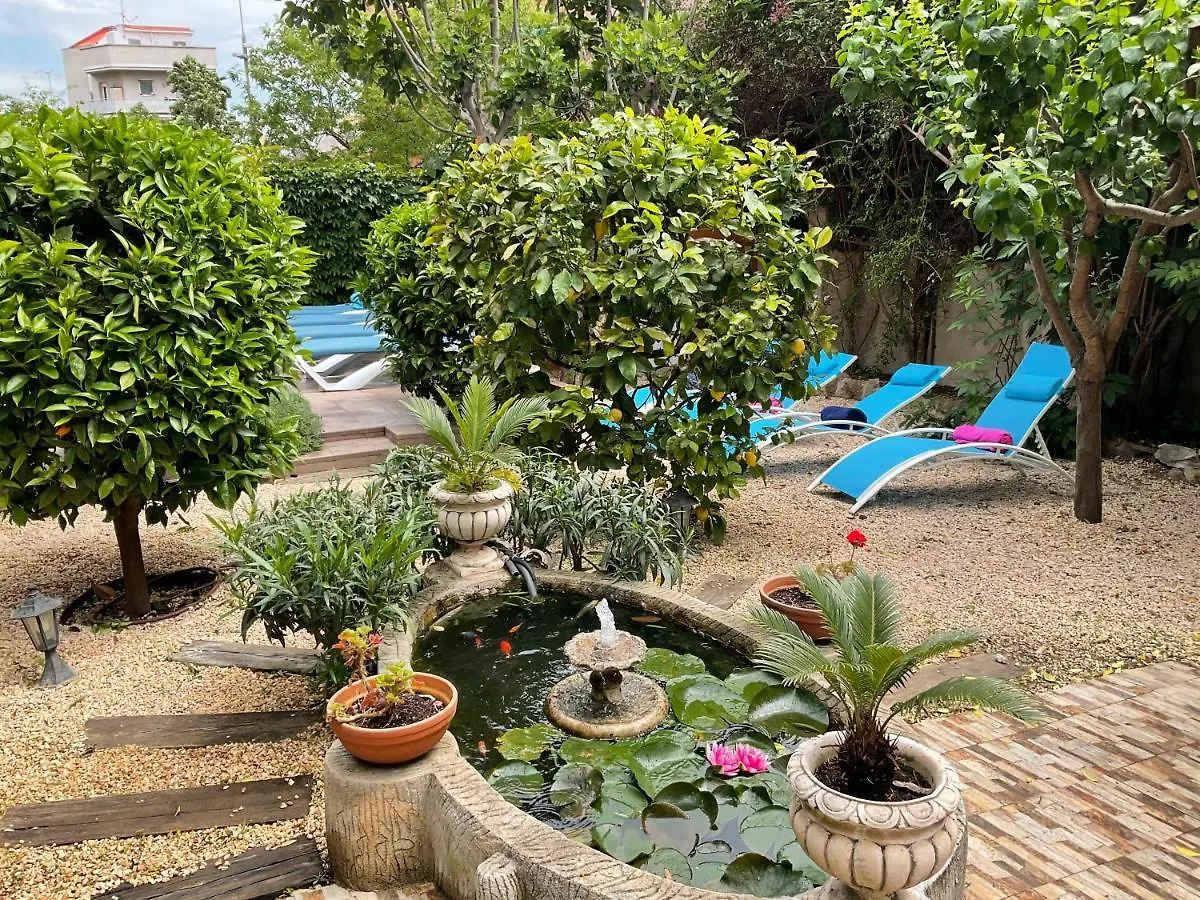 Villa Modernista Barcelona 0*,